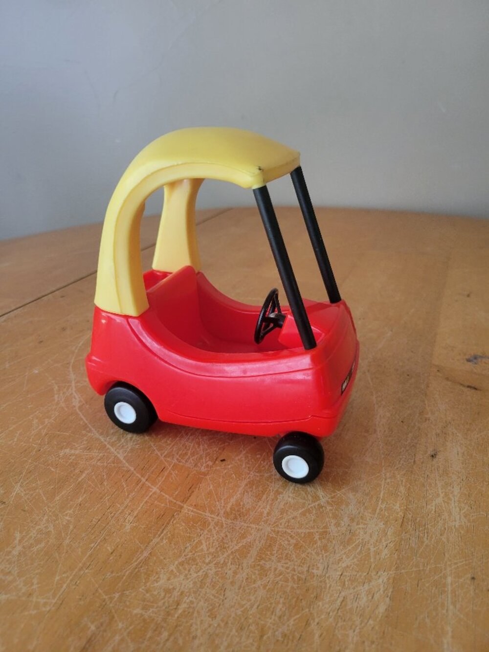 Little Tikes Dollhouse Size Cozy Coupe Mini Car Red Yellow Vintage Toy